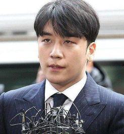 娱乐圈吃瓜李明德事件,李明德事件揭秘内娱乱象